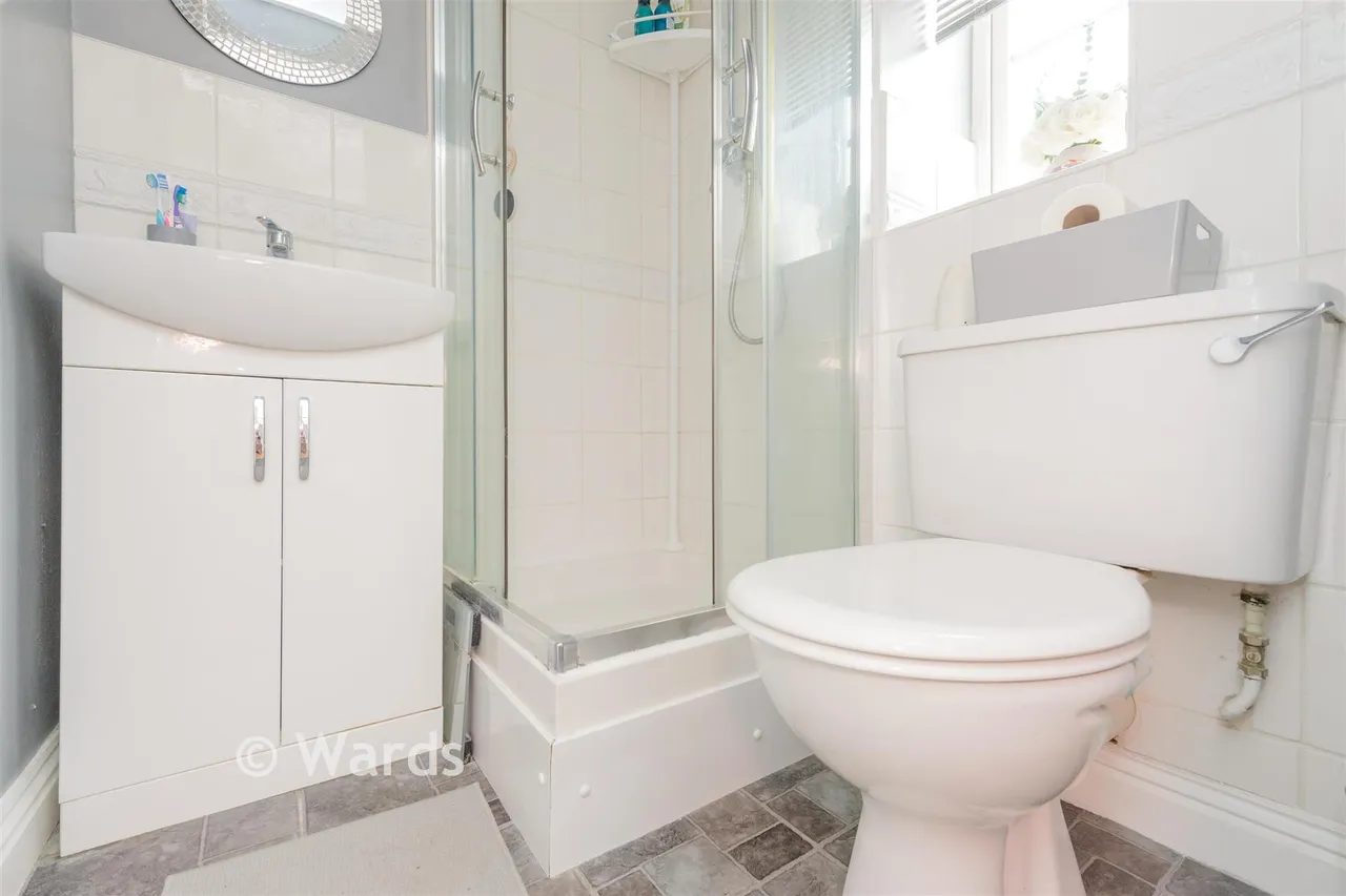 Mackintosh Close, High Halstow, ME3, photo 9