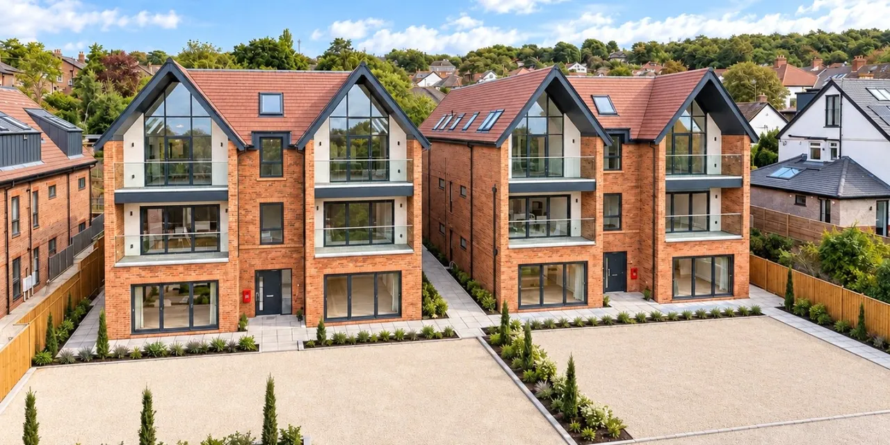 2 bed flat for sale, Caldy Road, West Kirby, CH48