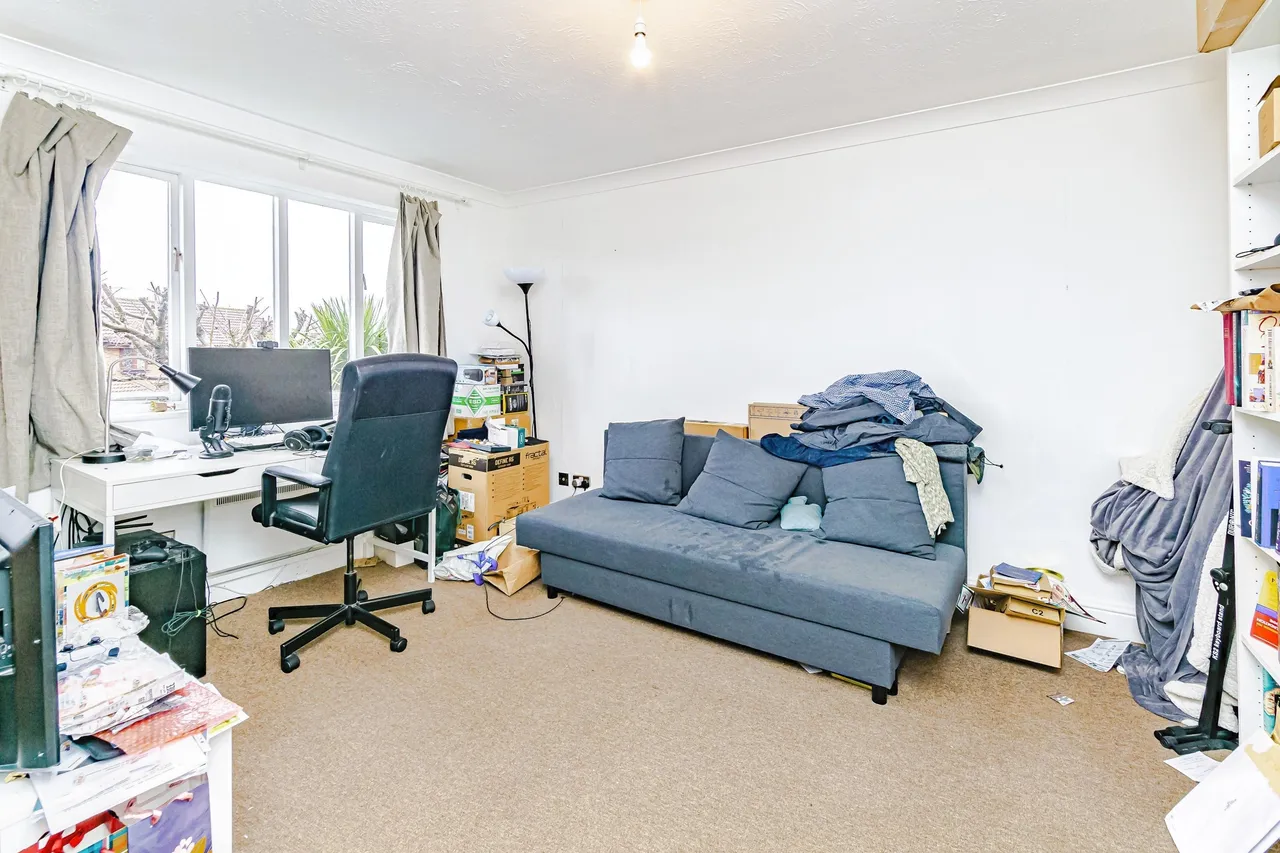 Marigold Way, Shirley Oaks Village, Croydon, CR0, photo 8