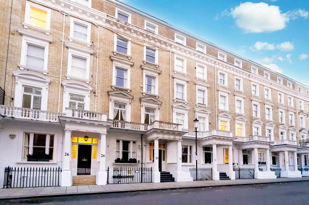 Flat 4, 28 Harcourt Terrace, London, photo 8