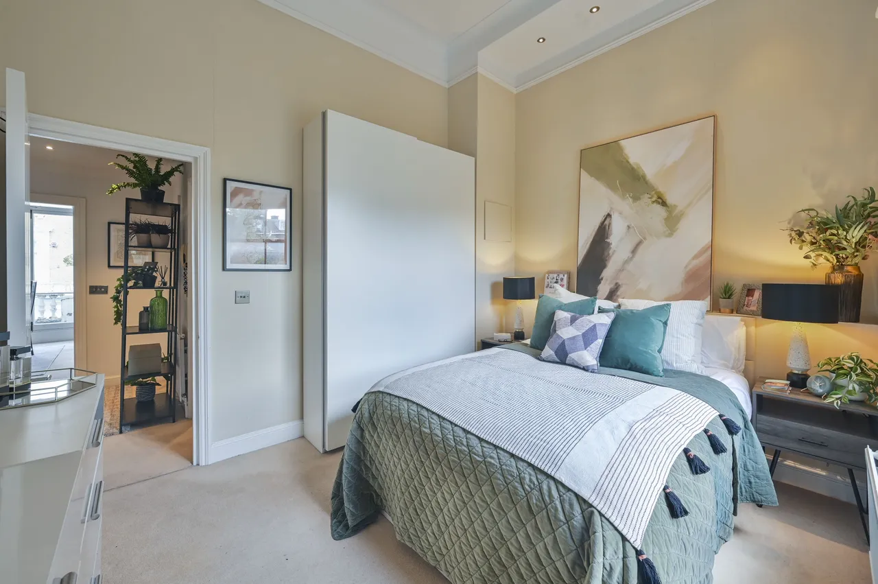 Flat 4, 28 Harcourt Terrace, London, photo 12
