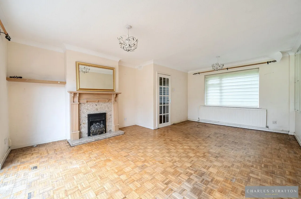 Main Road, Romford, Essex, RM2 5JB, photo 5