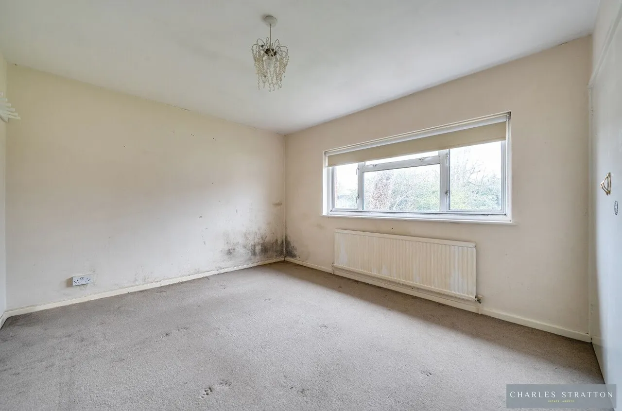 Main Road, Romford, Essex, RM2 5JB, photo 15