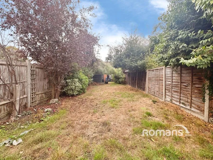 Willow Lane, Blackwater, GU17, photo 16