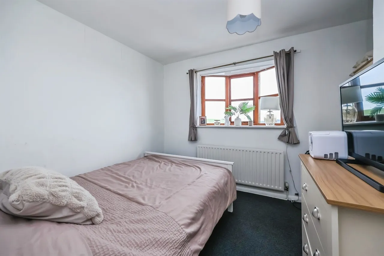 Charlotte Court, Eastwood, NG16, photo 12