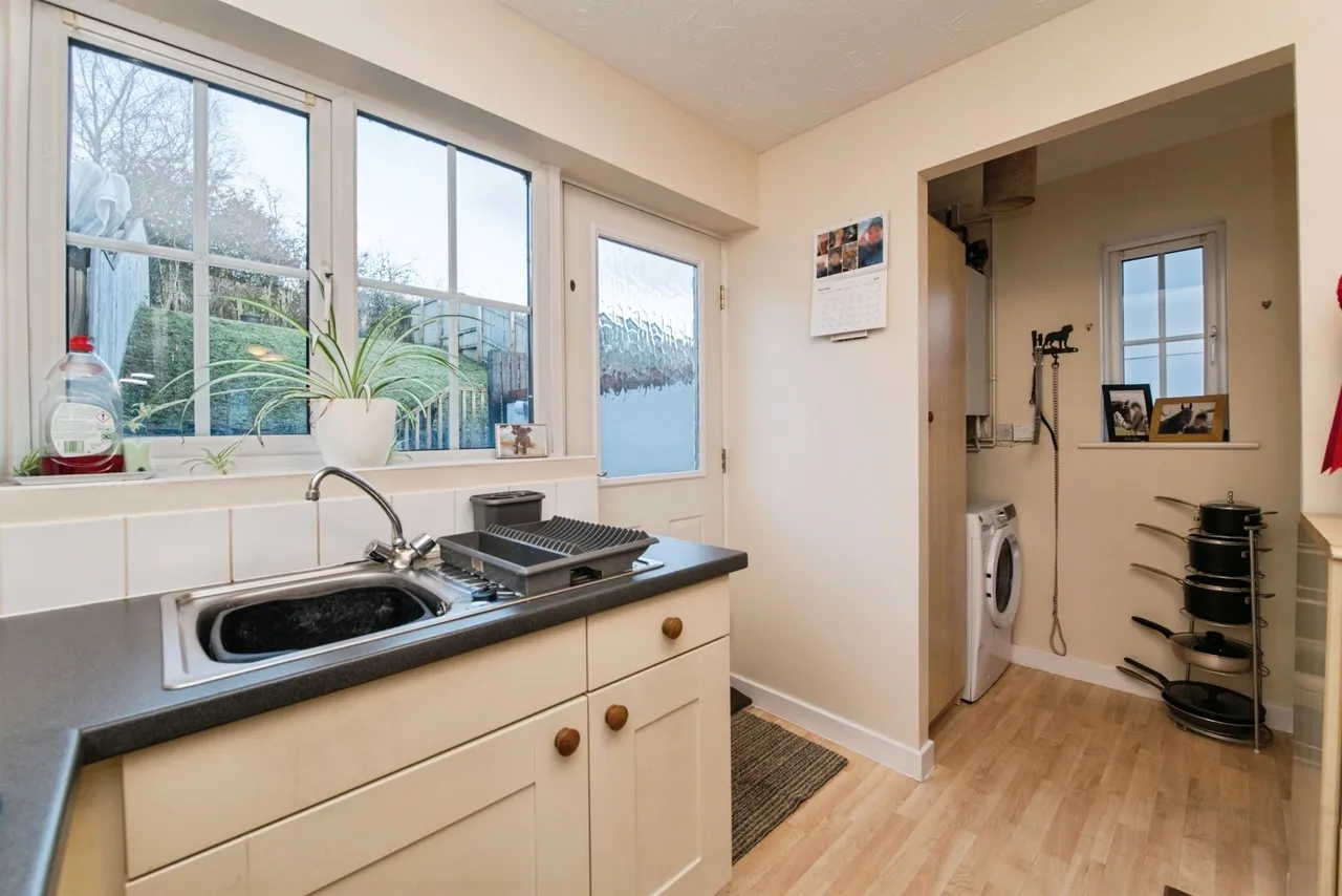 Cherry Tree Road, Axminster, EX13, photo 5