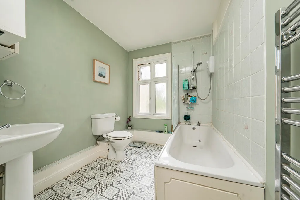Park Lane, Harefield, UB9, photo 9