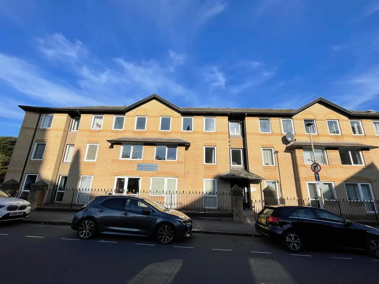 Grosvenor Crescent, Scarborough YO11 2LF, photo 10