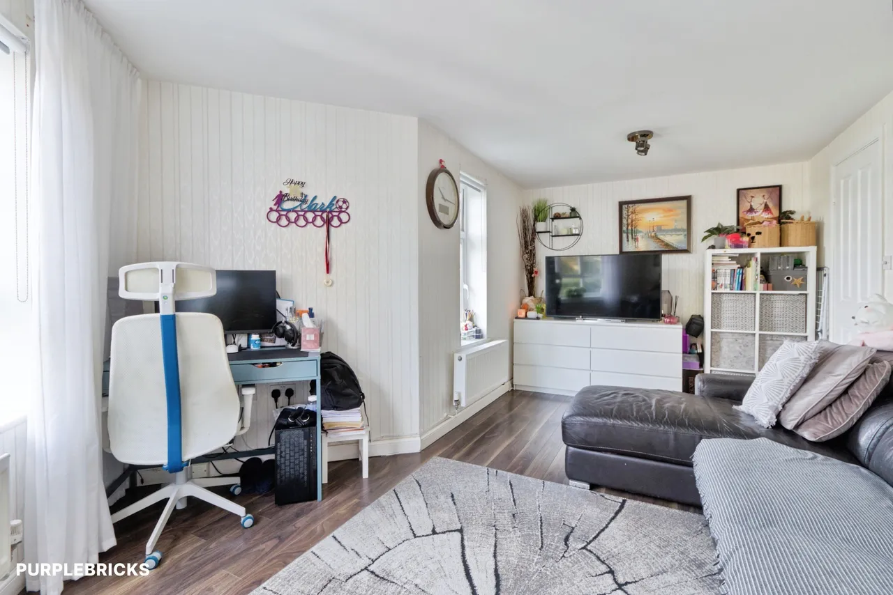 Greenhaven Drive, London, SE28, photo 5