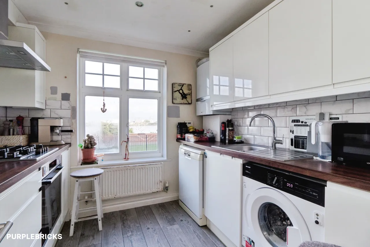Greenhaven Drive, London, SE28, photo 7