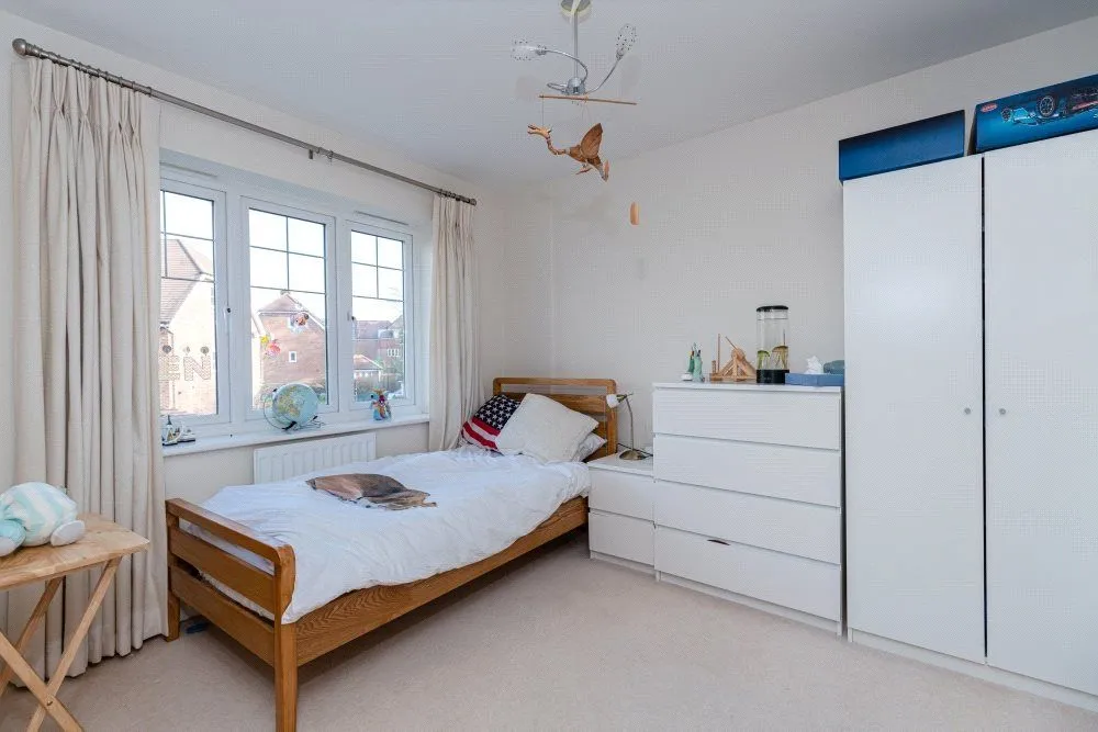 Hedgerley Lane, Gerrards Cross, Buckinghamshire, SL9 7EY, photo 8