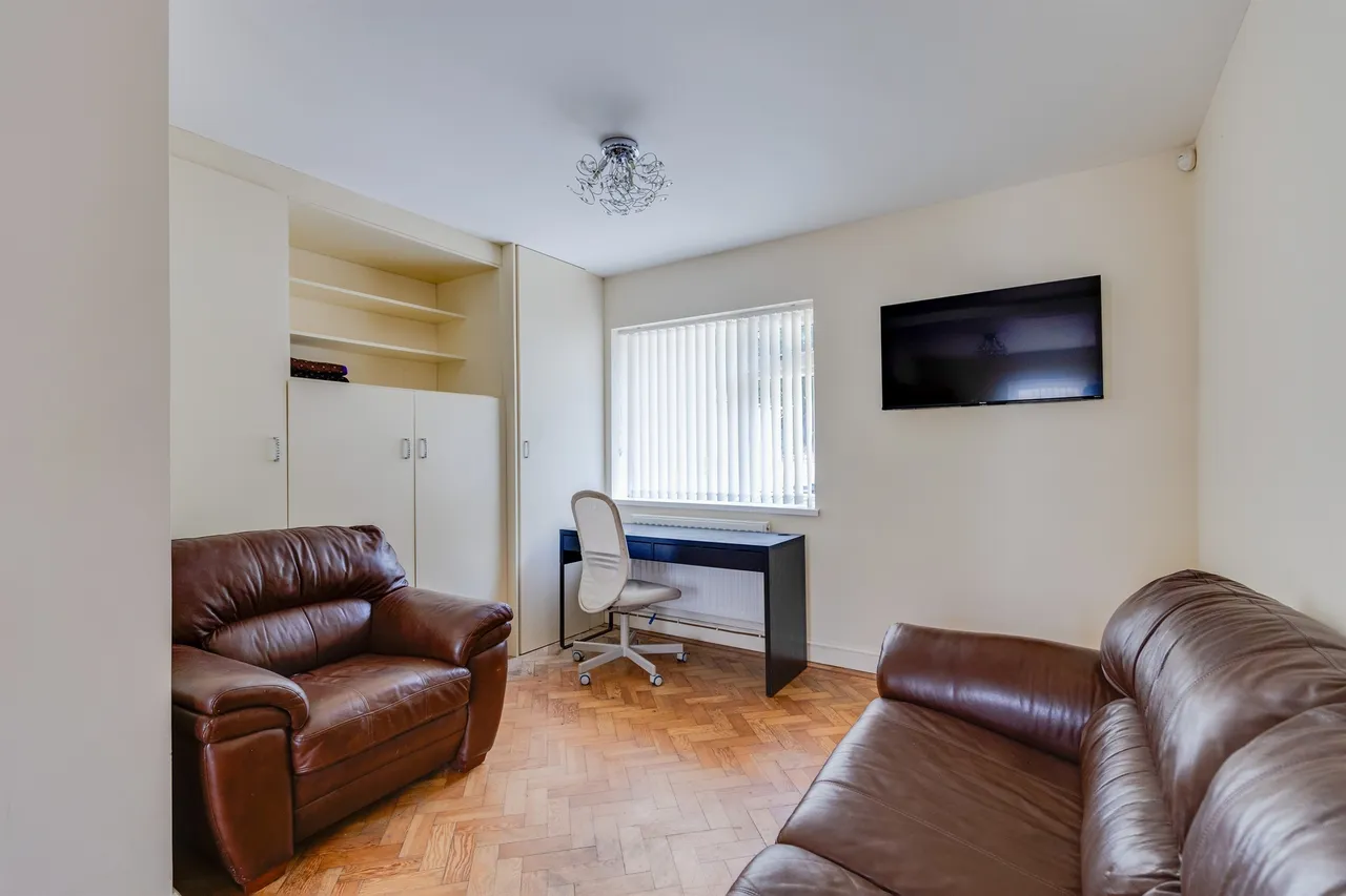 Heath Park Avenue, Cardiff, CF14, photo 8