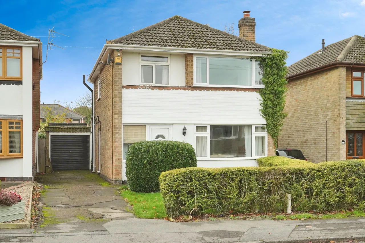 Rosslyn Road, Whitwick, LE67, photo 3