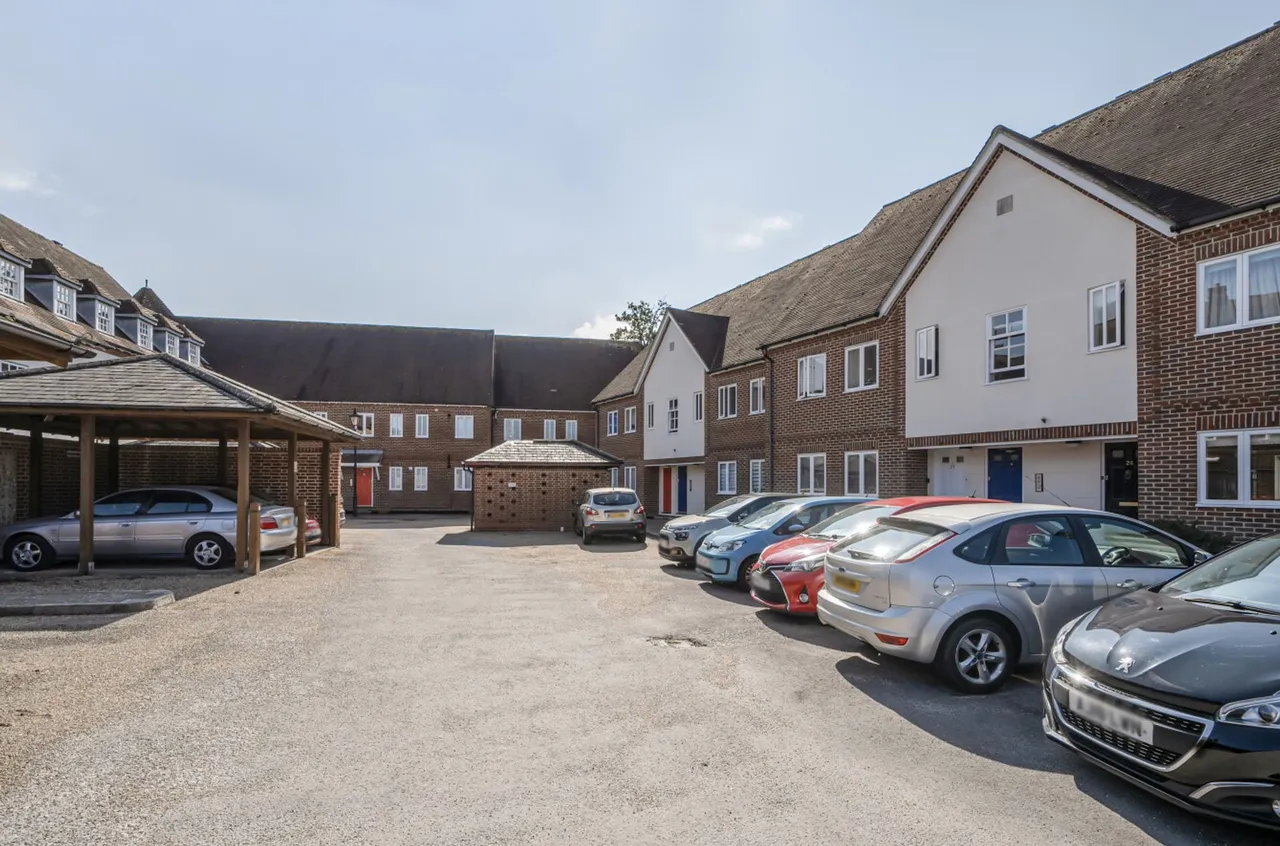Peter Weston Place, Chichester, PO19, photo 14