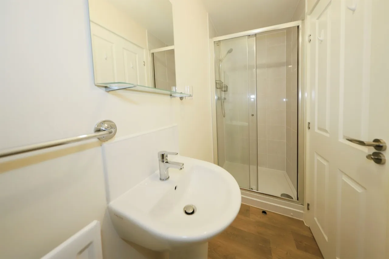Clover Avenue, Lea Castle, Kidderminster, photo 8