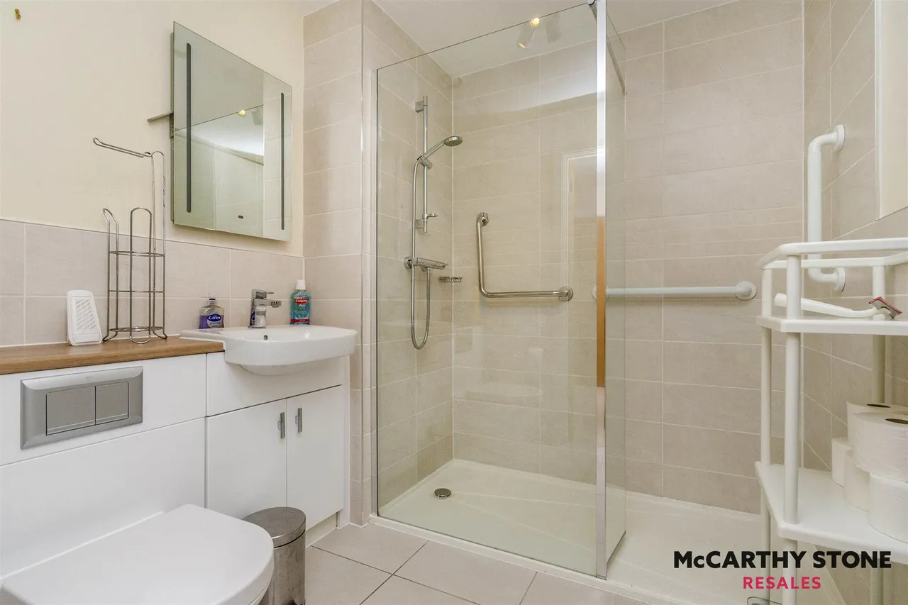 Bilbrook, Wolverhampton, WV8, photo 14