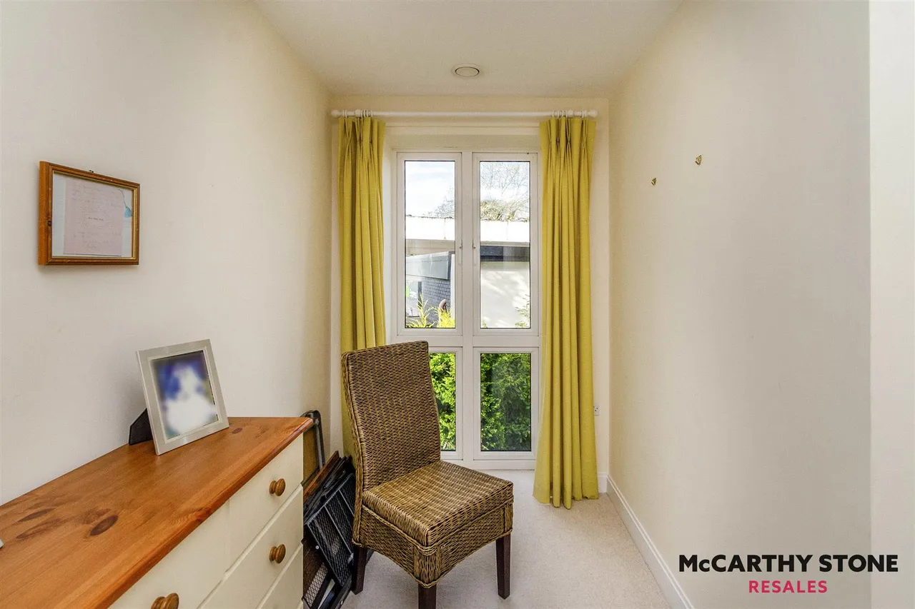 Bilbrook, Wolverhampton, WV8, photo 13