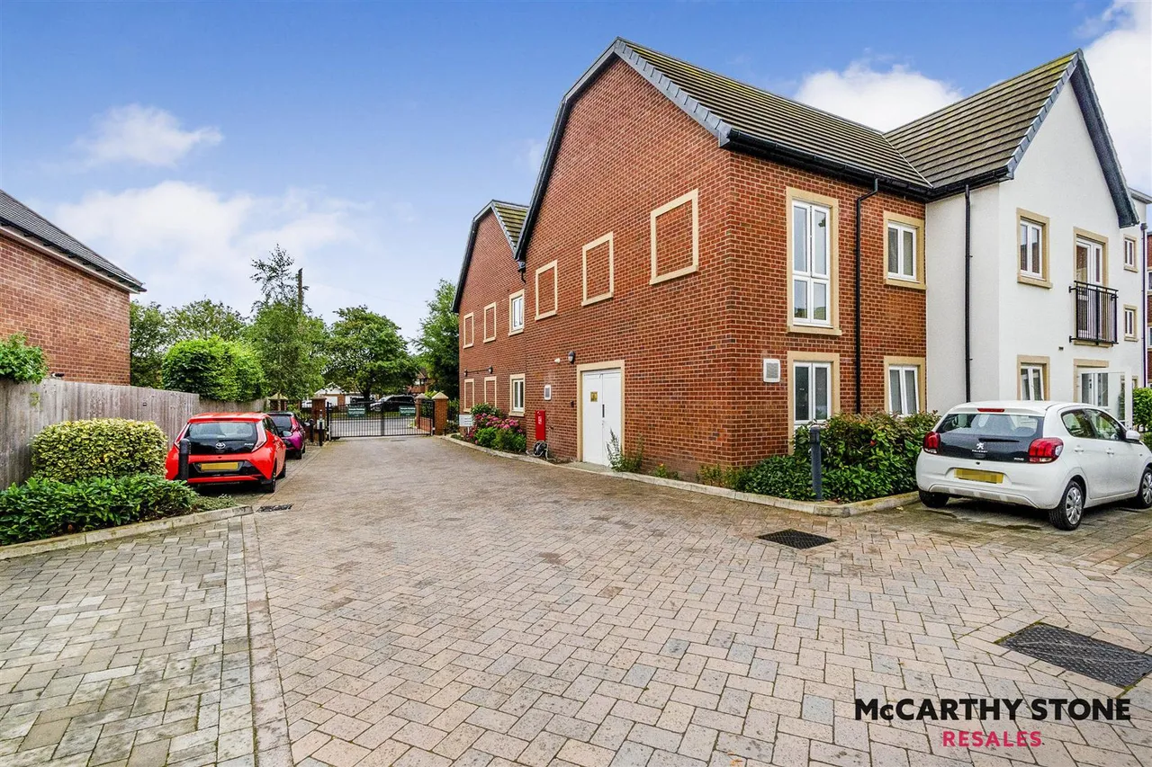 Bilbrook, Wolverhampton, WV8, photo 24