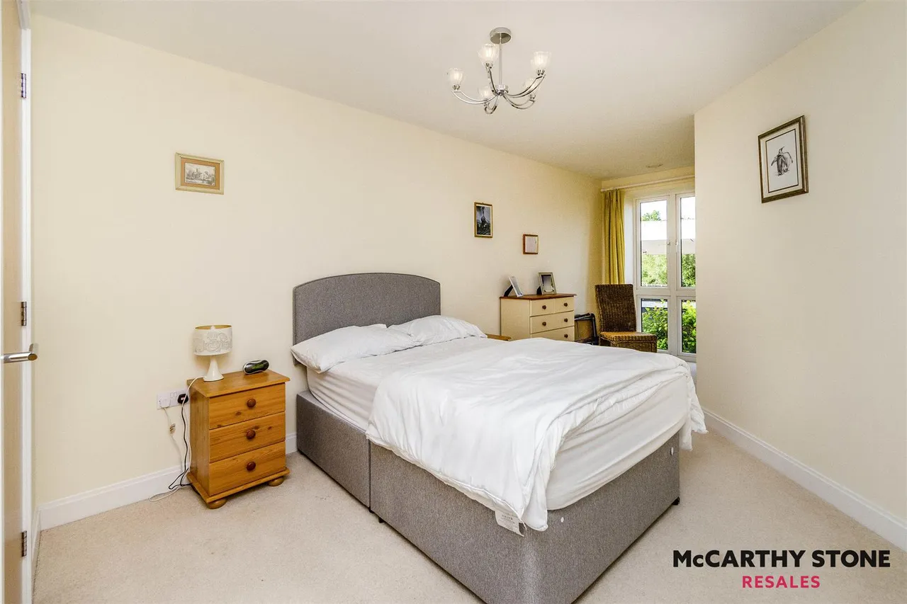 Bilbrook, Wolverhampton, WV8, photo 9