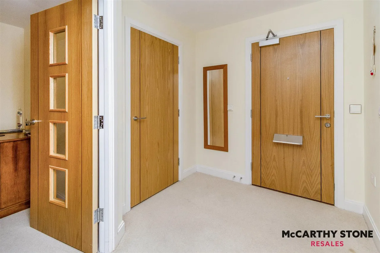 Bilbrook, Wolverhampton, WV8, photo 15