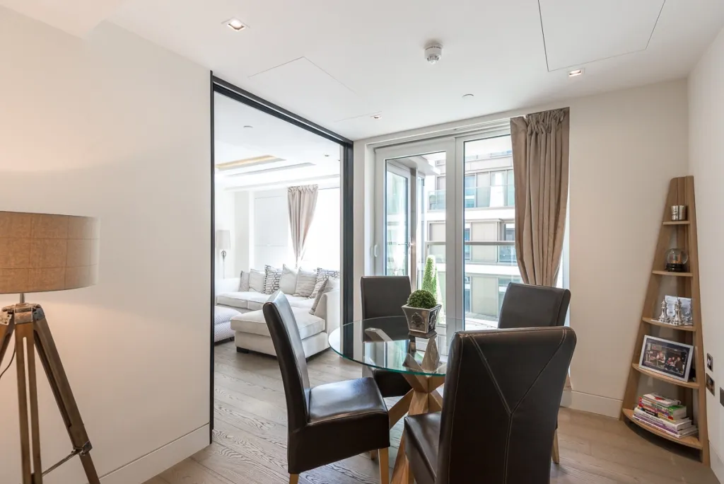 Kensington High Street, Kensington, W14, photo 3