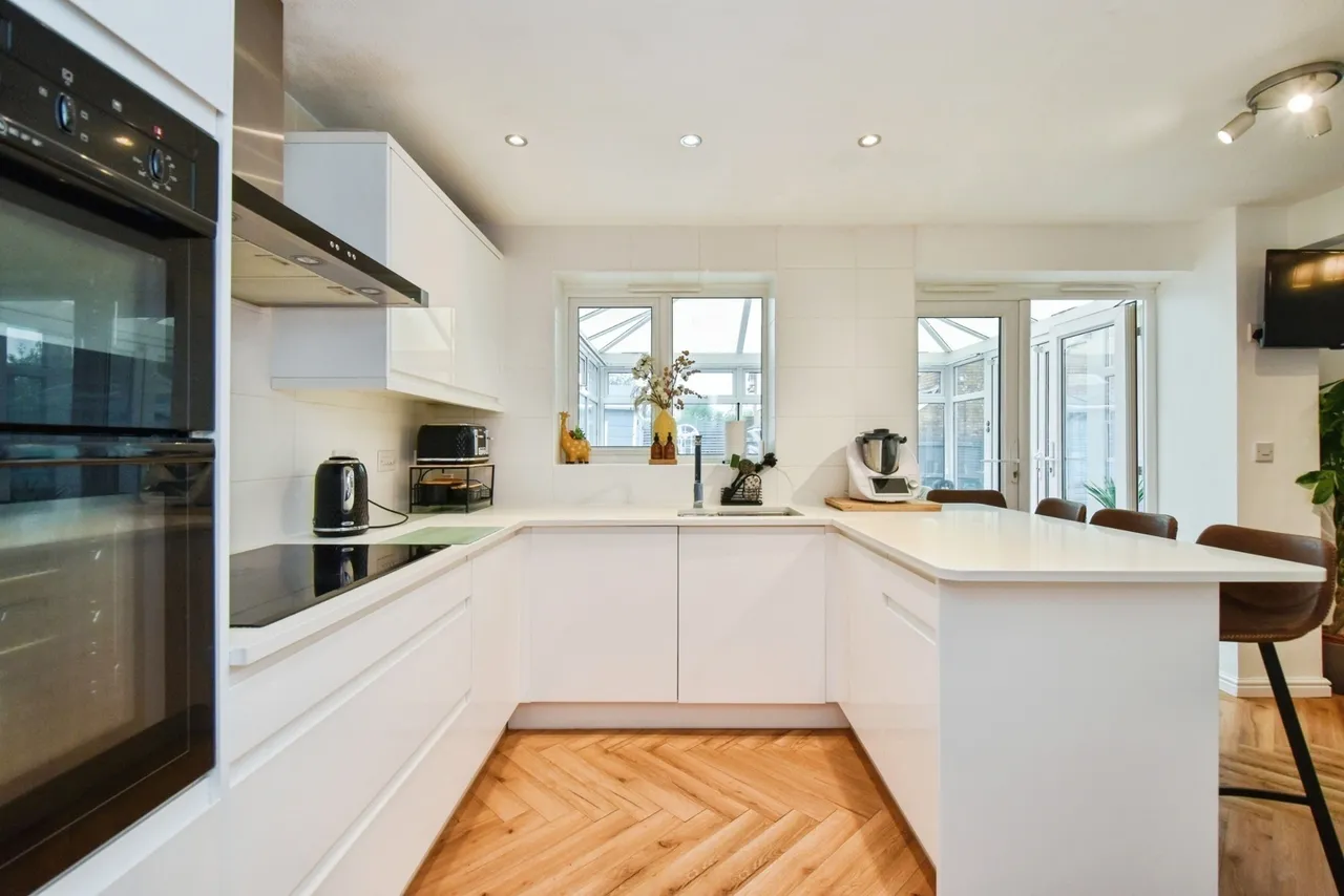 Bryn Dreinog, Capel Hendre, SA18, photo 10
