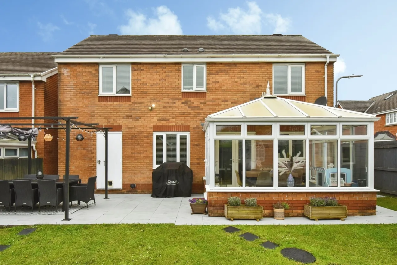 Bryn Dreinog, Capel Hendre, SA18, photo 16