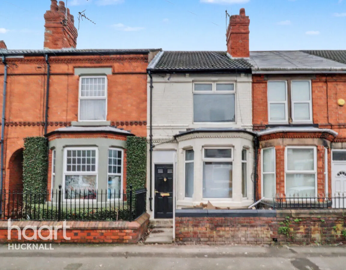 3 bed house for sale, Montague Road, Nottingham, NG15