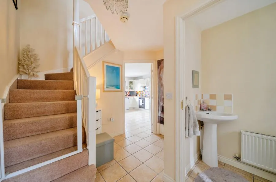 Sandbourne Road, Swindon, SN25, photo 8