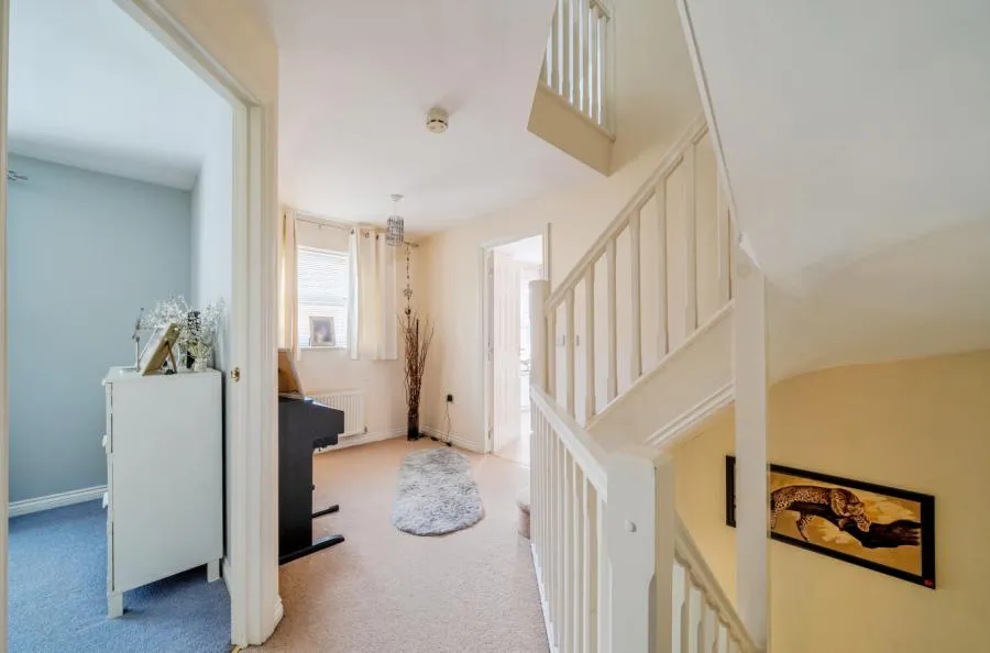 Sandbourne Road, Swindon, SN25, photo 15