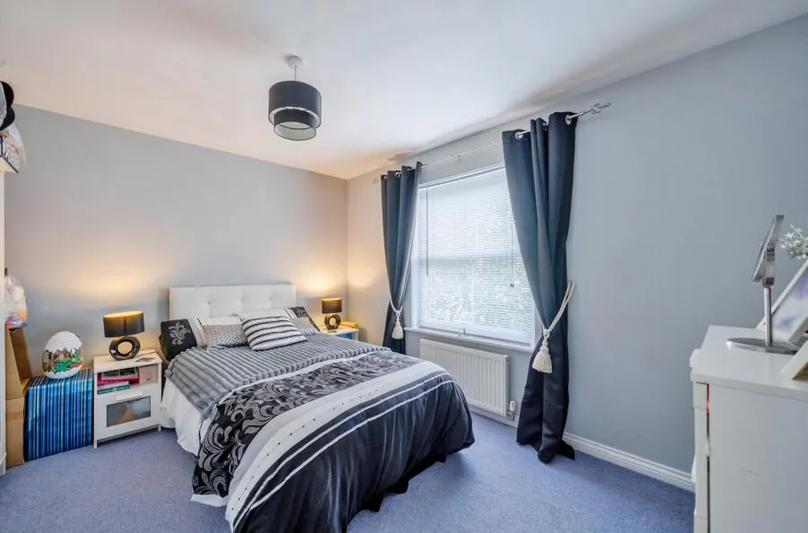 Sandbourne Road, Swindon, SN25, photo 11