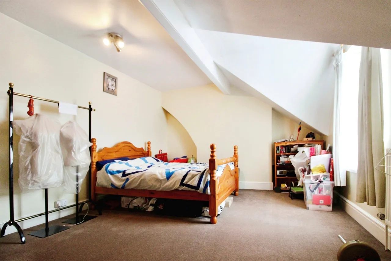 Neville Street, Cardiff, CF11, photo 13
