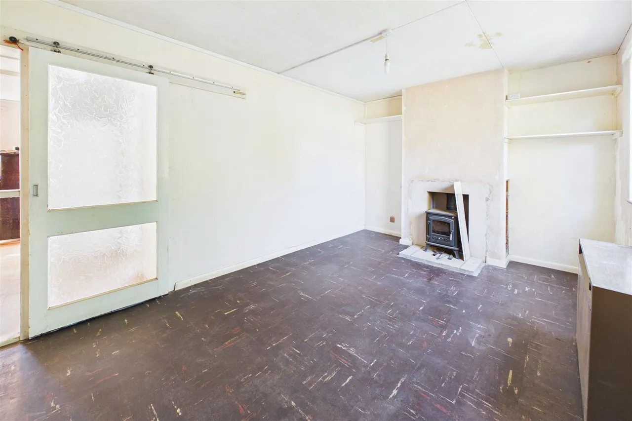 The Street, Bramfield, IP19, photo 13