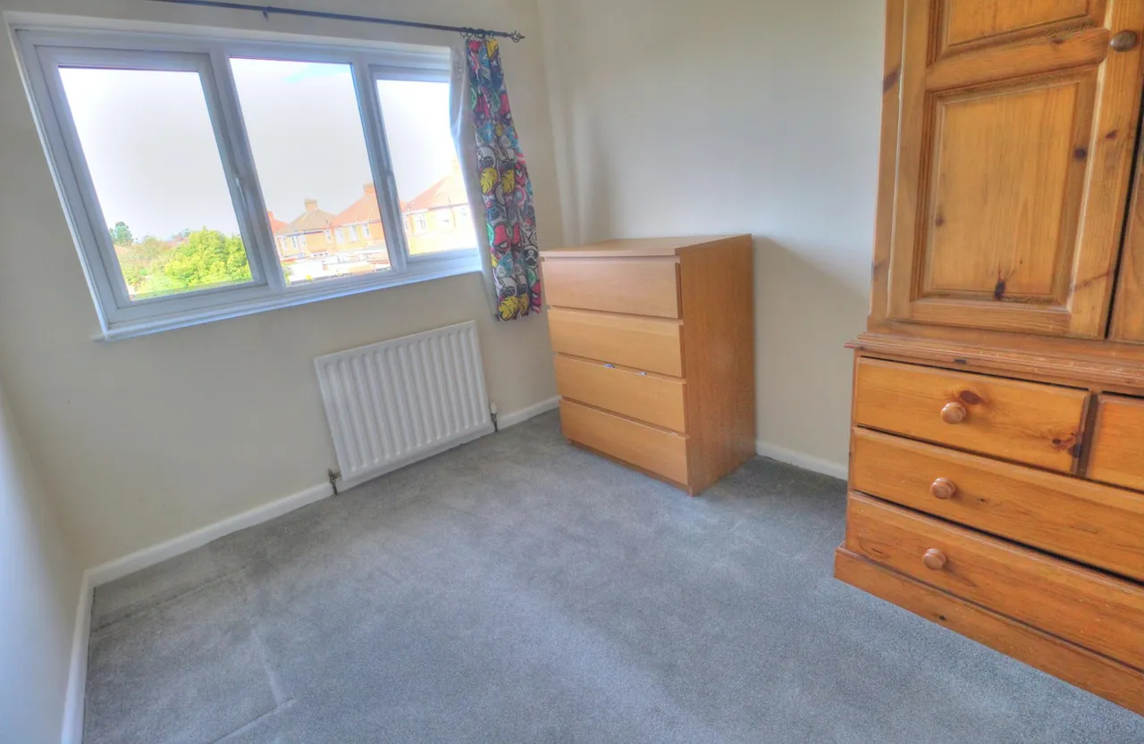 Lowland Avenue, Leicester, LE3, photo 10