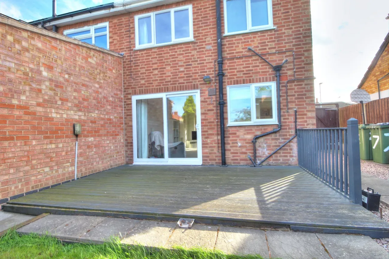Lowland Avenue, Leicester, LE3, photo 13
