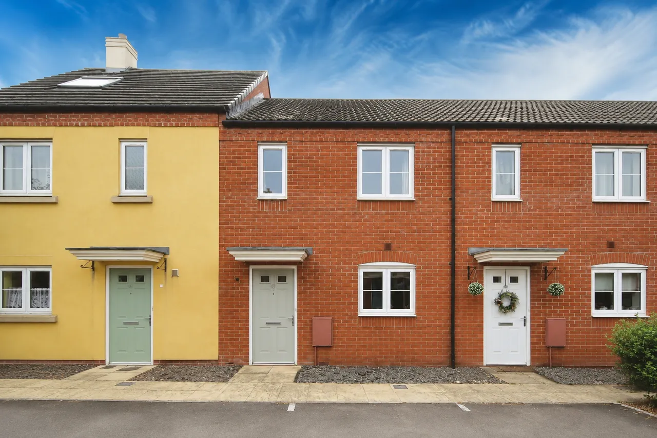 2 bed house for sale, Grove Gate, Staplegrove, TA2