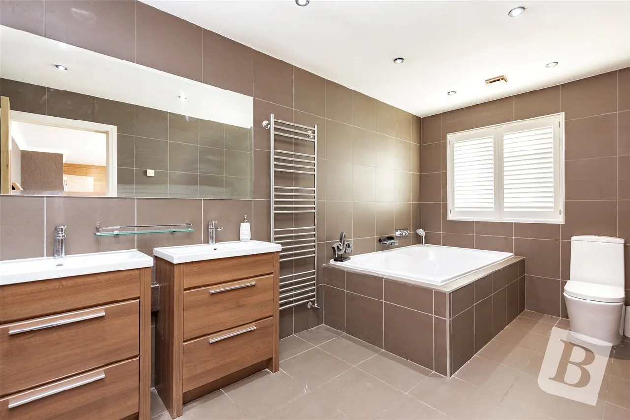 Nazeing, Waltham Abbey, EN9, photo 19