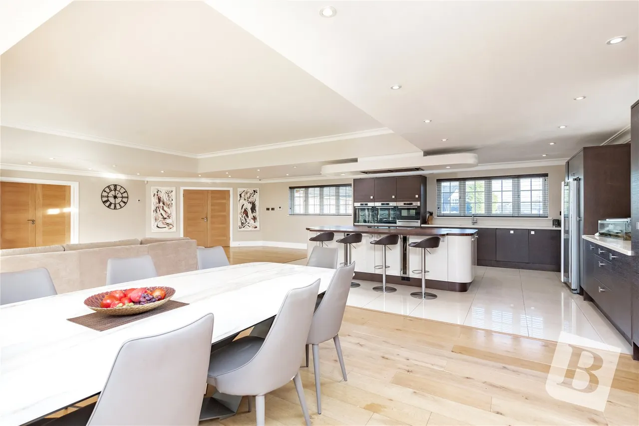 Nazeing, Waltham Abbey, EN9, photo 10