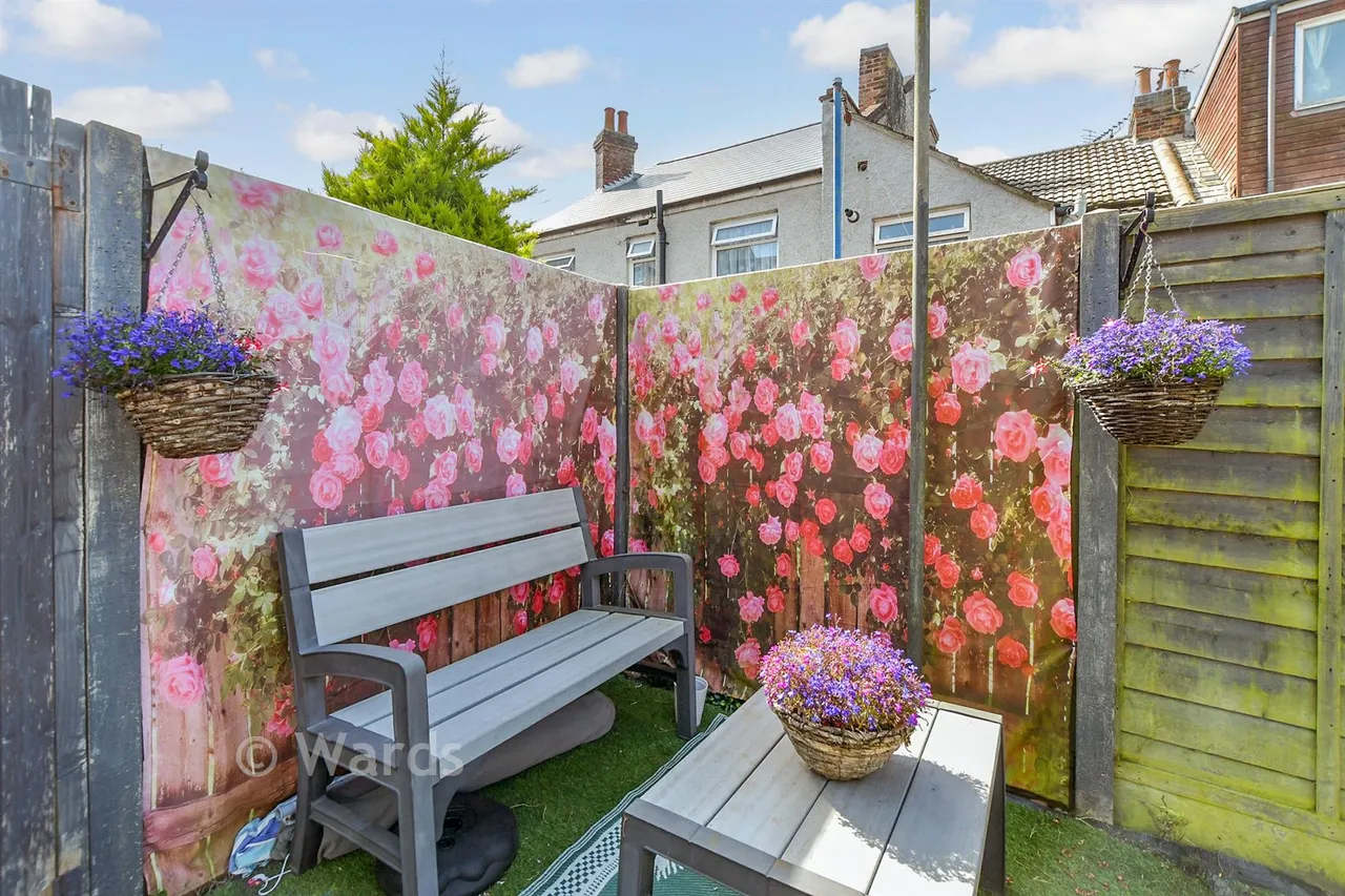 Warren Road, Folkestone, CT19, photo 16