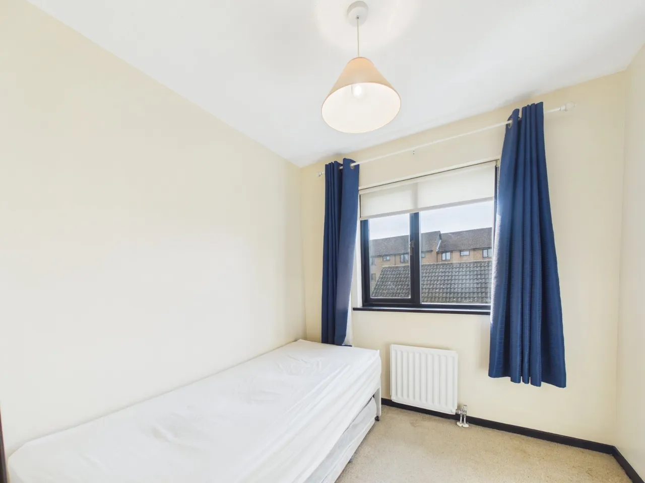 Feltham, photo 8