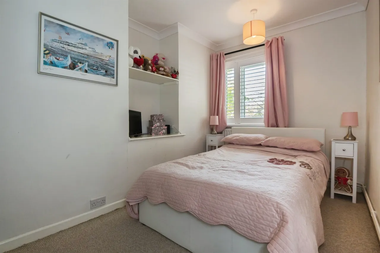 Hinkler Road, Southampton, photo 10