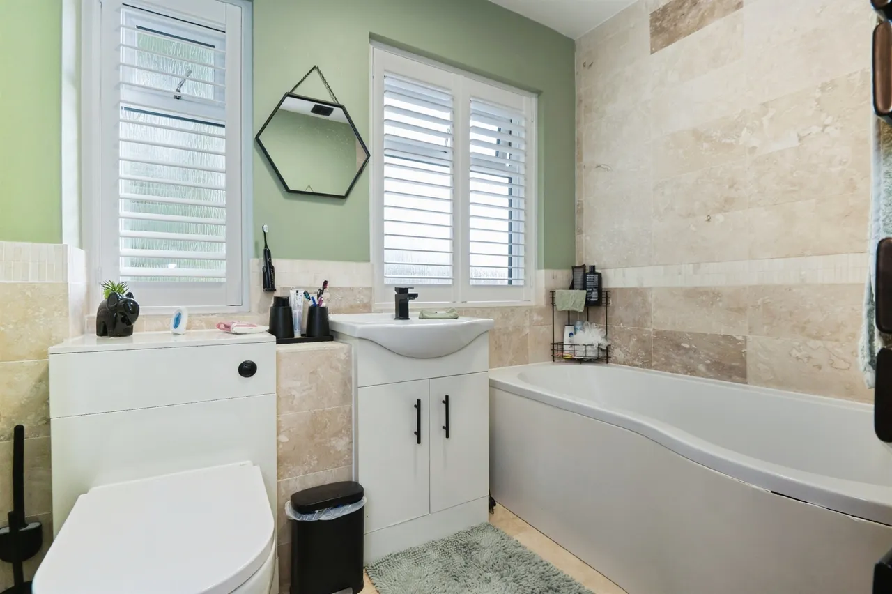 Hinkler Road, Southampton, photo 11