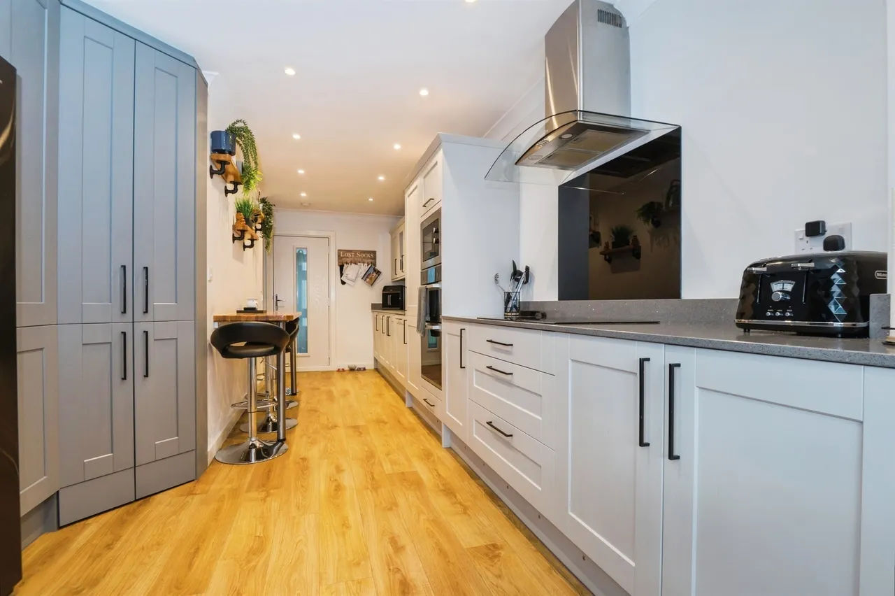 Hinkler Road, Southampton, photo 3