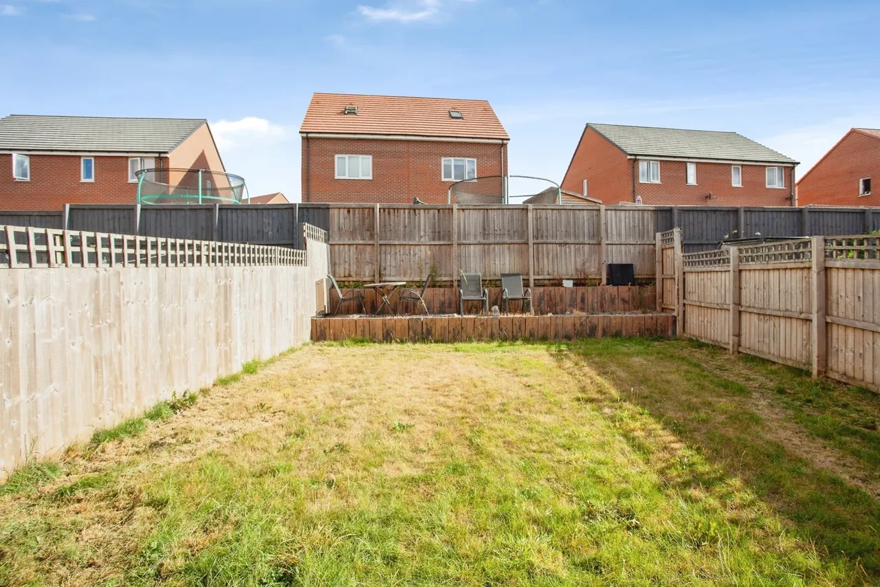 Dove Lane, Woodlands, Doncaster, South Yorkshire, DN6, photo 14