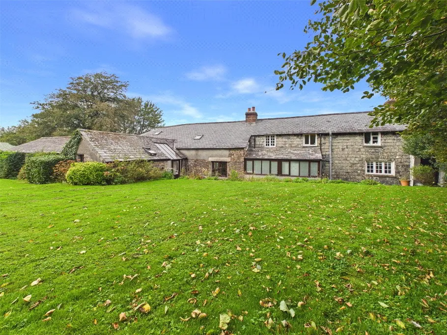 Launceston, PL15, photo 25