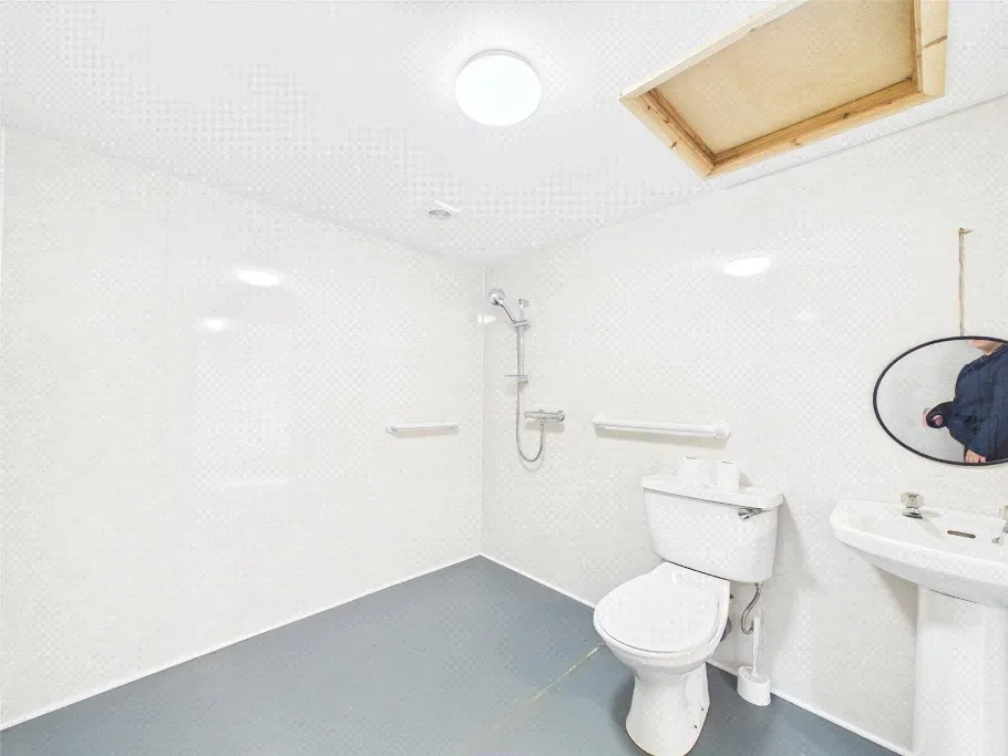 Launceston, PL15, photo 12