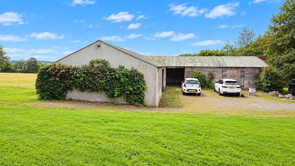 Launceston, PL15, photo 24