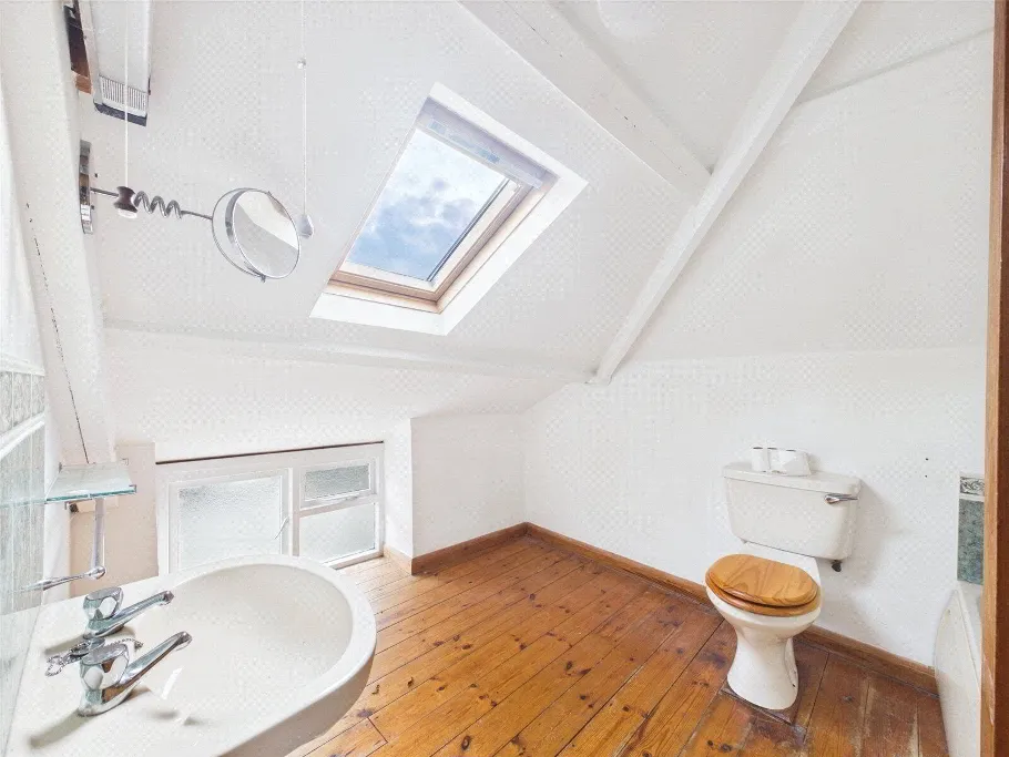 Launceston, PL15, photo 18
