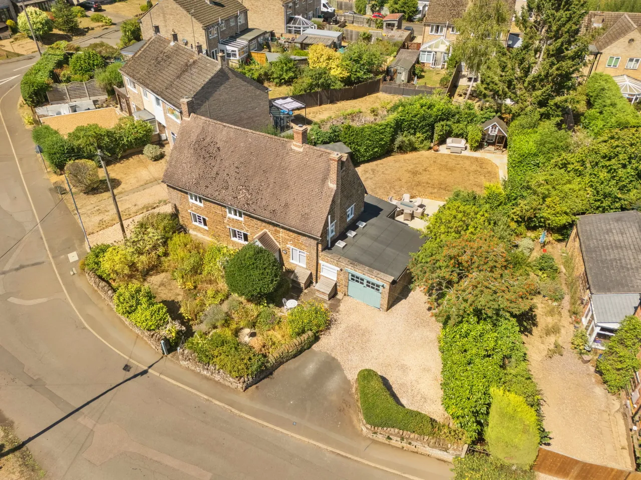 3 bed house for sale — Bell Lane, BYFIELD, Northamptonshire