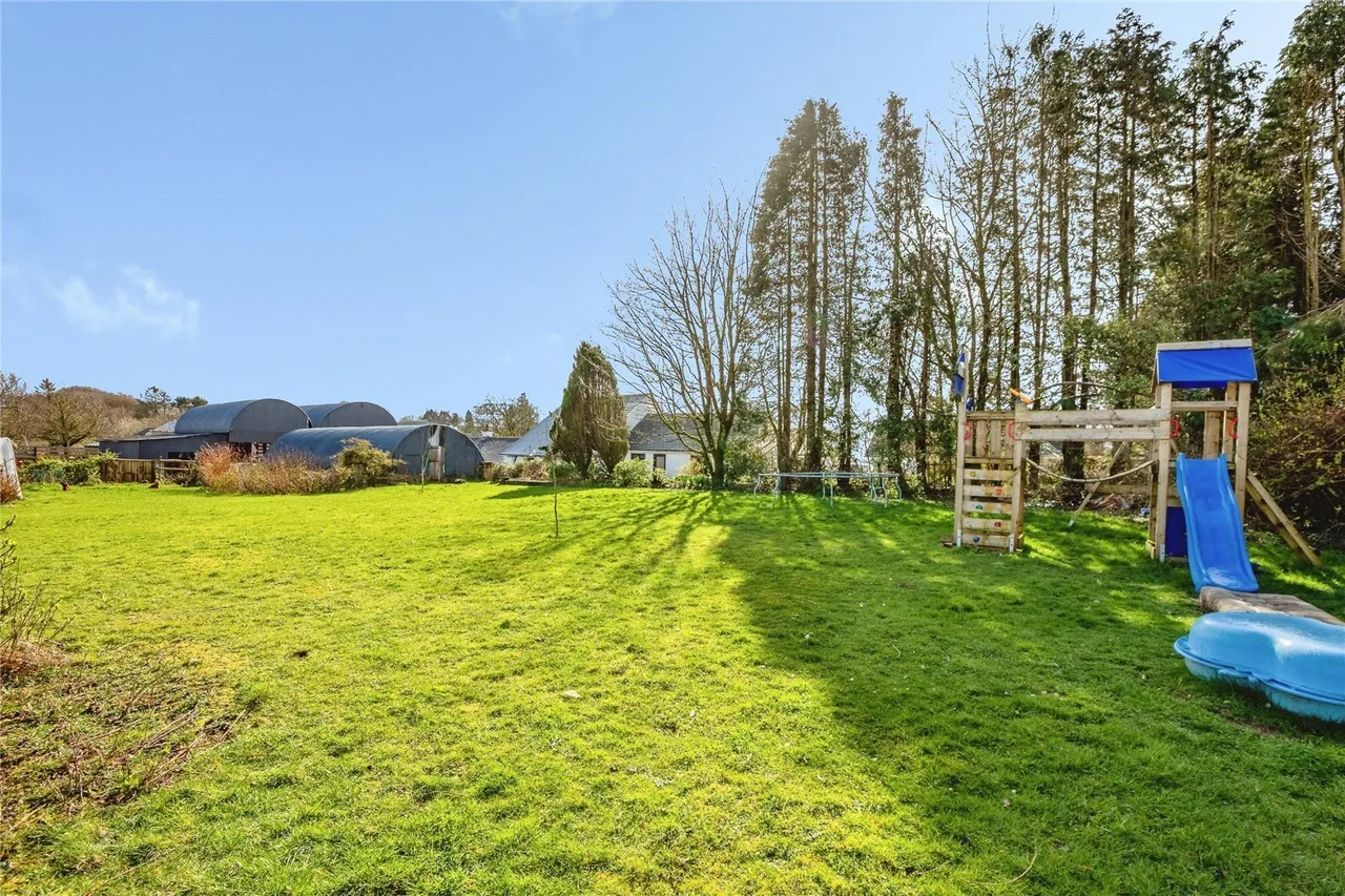 Cwmsychpant, Llanybydder, SA40, photo 39